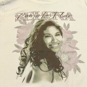 Official Selena Short Sleeve Tee "Como La Flor" Size Medium T-Shirt